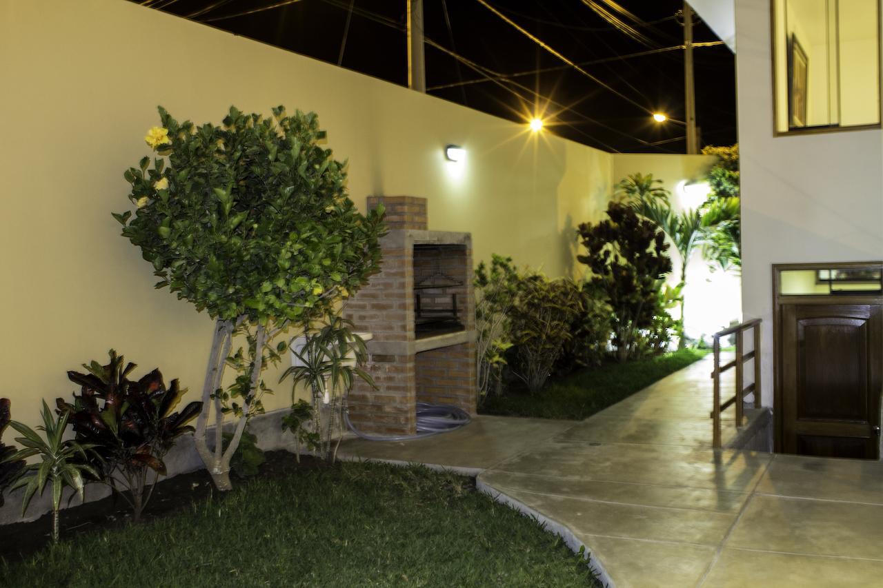 Hotel Brilia Chimbote Esterno foto